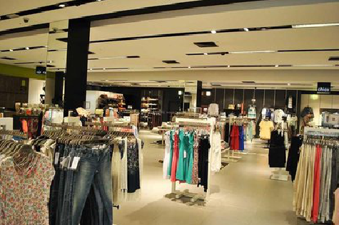 青神商场里的店面怎么装修？